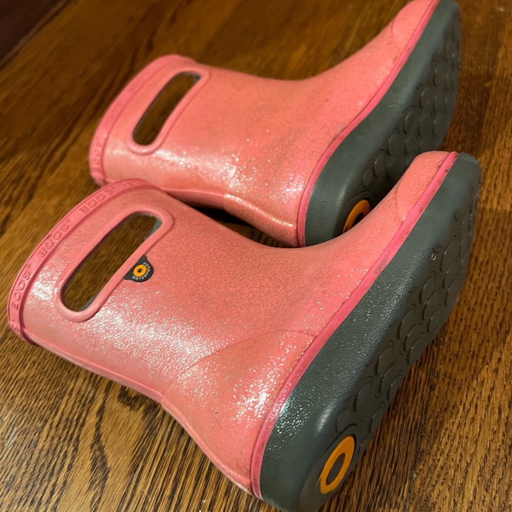 BOGS Kids Sparkle Pink Rain Boots - Picture 4 of 4